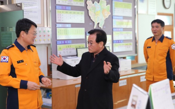 63ca7934953084cdec4abe929fb45ffb_1549448